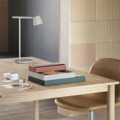 Muuto Lampe De Table Tip -Luminaires boutique 30886 05 03 233479a913