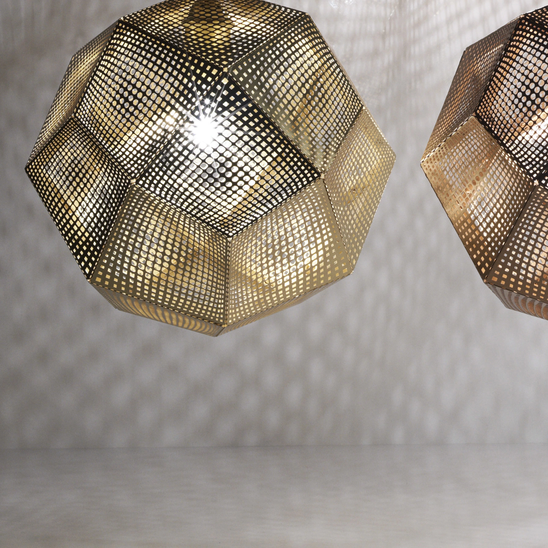 Tom Dixon Lampe à Suspension Etch 32 Cm 4 Tom Dixon Lampe à Suspension Etch 32 Cm – Image 2